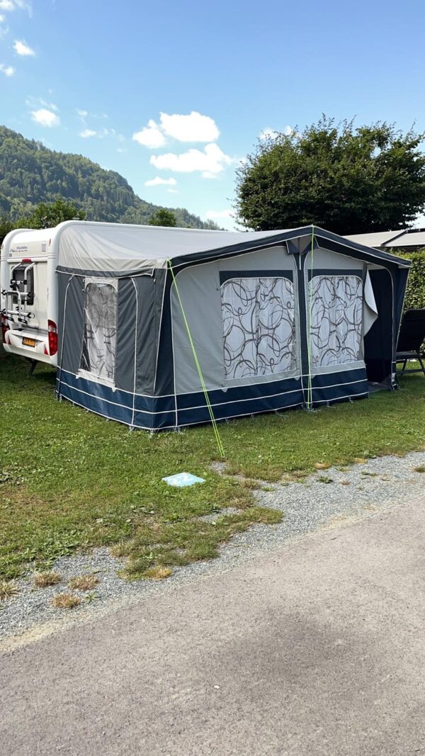 Caravan Hobby 410 SE Excellent bouwjaar 2009 met mover en voortent - Afbeelding 6