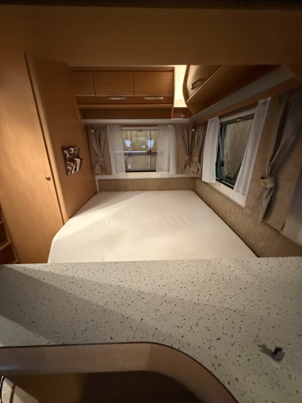 Caravan Beyerland Vitesse 450 TF bouwjaar 2008 met mover - Afbeelding 9