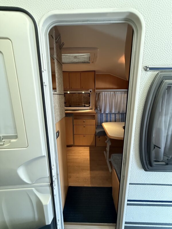 Caravan Beyerland Vitesse 450 TF bouwjaar 2008 met mover - Afbeelding 7