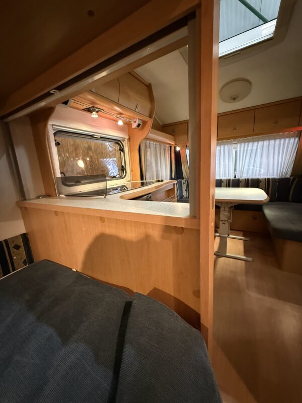 Beyerland Quartz 460 TF bouwjaar 2005 met mover en luifel (met zijwanden) - Afbeelding 11