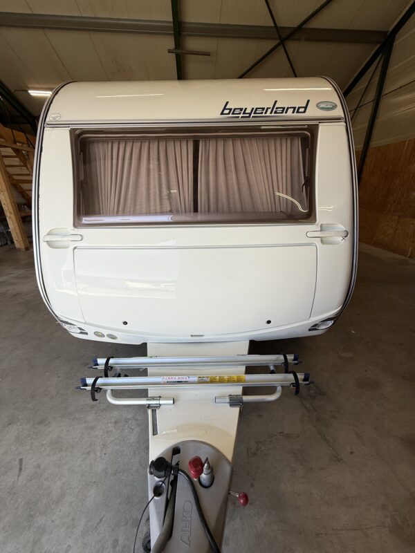 Beyerland Quartz 460 TF bouwjaar 2005 met mover en luifel (met zijwanden) - Afbeelding 3