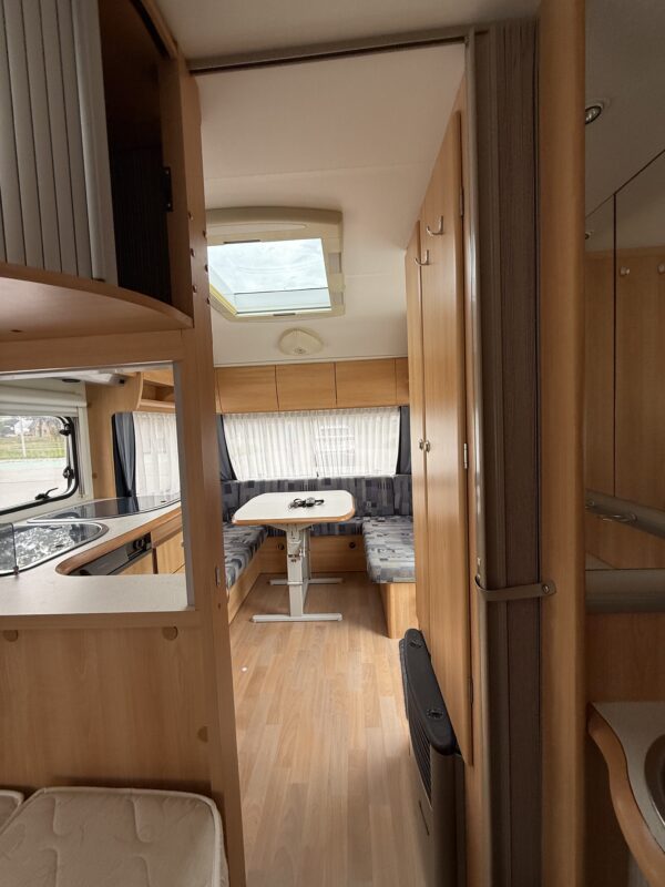 Caravan Homecar Racer 45 Spirit bouwjaar 2004 Mover, voortent en luifel - Afbeelding 14