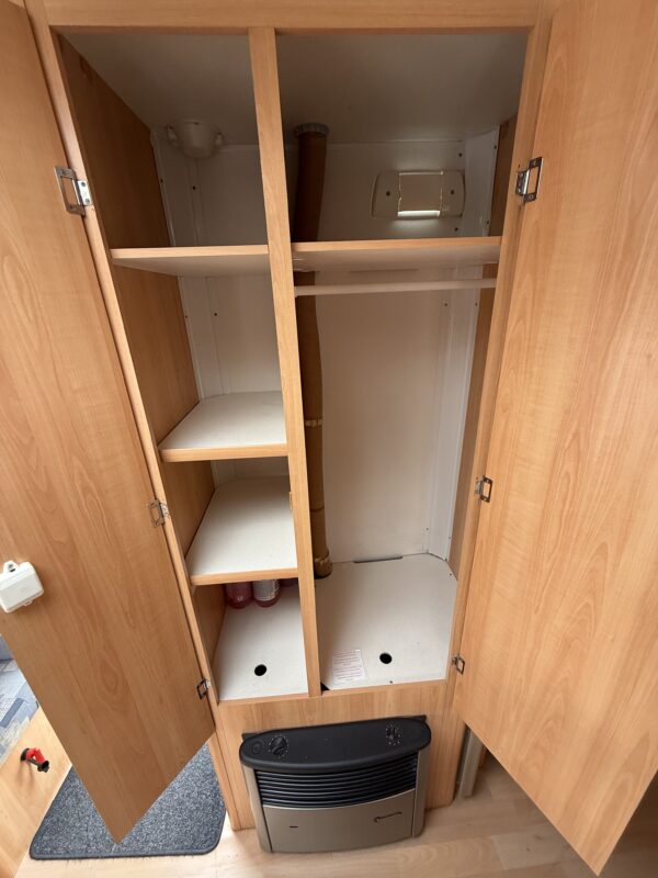 Caravan Homecar Racer 45 Spirit bouwjaar 2004 Mover, voortent en luifel - Afbeelding 20