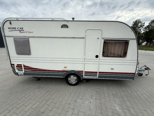 Caravan Homecar Racer 45 Spirit bouwjaar 2004 Mover, voortent en luifel