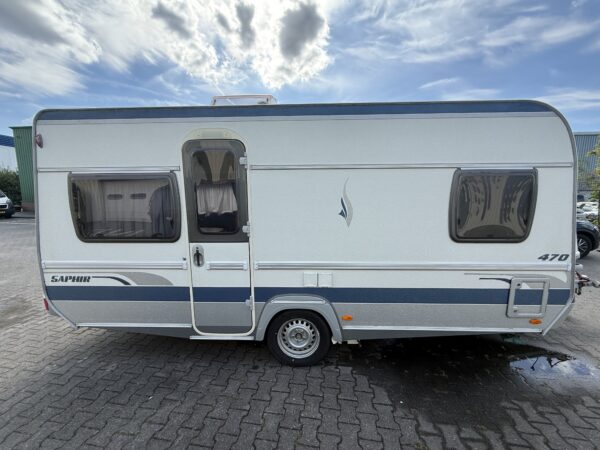 Caravan Fendt Saphir 470 TFB - met Isabella voortent en mover - bouwjaar 2008