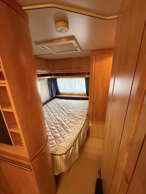 Caravan Fendt Saphir 470 TFB - met Isabella voortent en mover - bouwjaar 2008 - Afbeelding 15