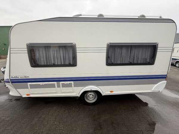 Caravan Hobby Excellent 410 SFE - met voortent en mover - bouwjaar 2007 - Afbeelding 4