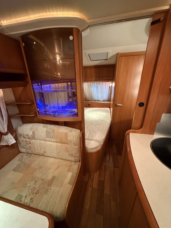 Caravan Hobby Excellent 410 SFE - met voortent en mover - bouwjaar 2007 - Afbeelding 11